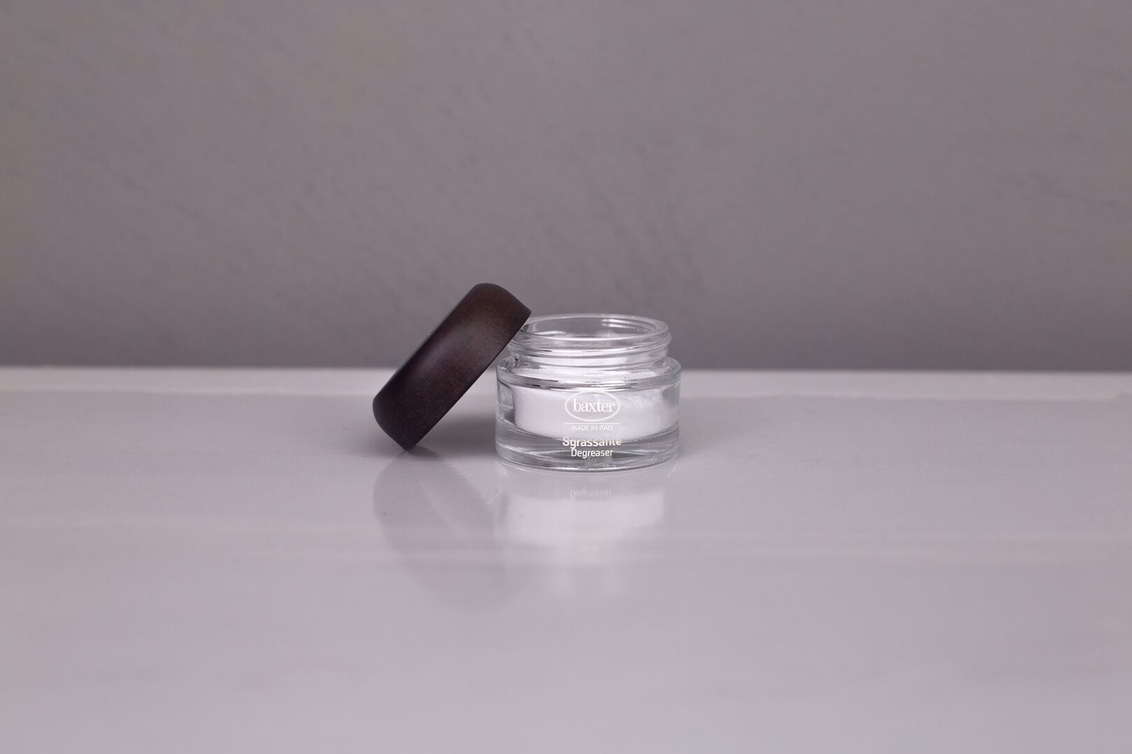  Baxter_BeautyRoutine_Indoor_Sgrassante